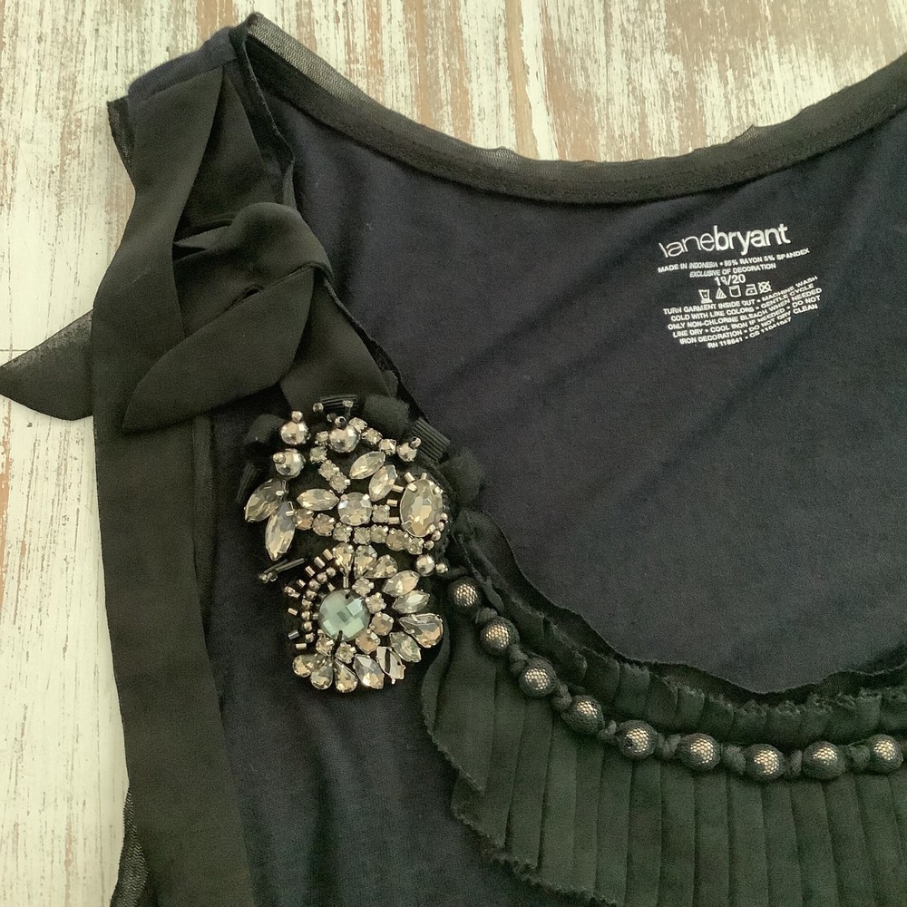 Lane Bryant Black Sleeveless Top w/ Embellished Neckline‎ sz 18/20 NWT - Picture 9 of 10